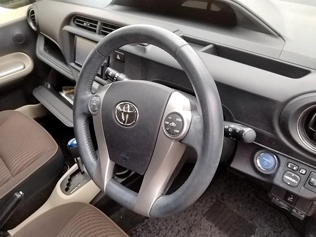 2013 Toyota Aqua