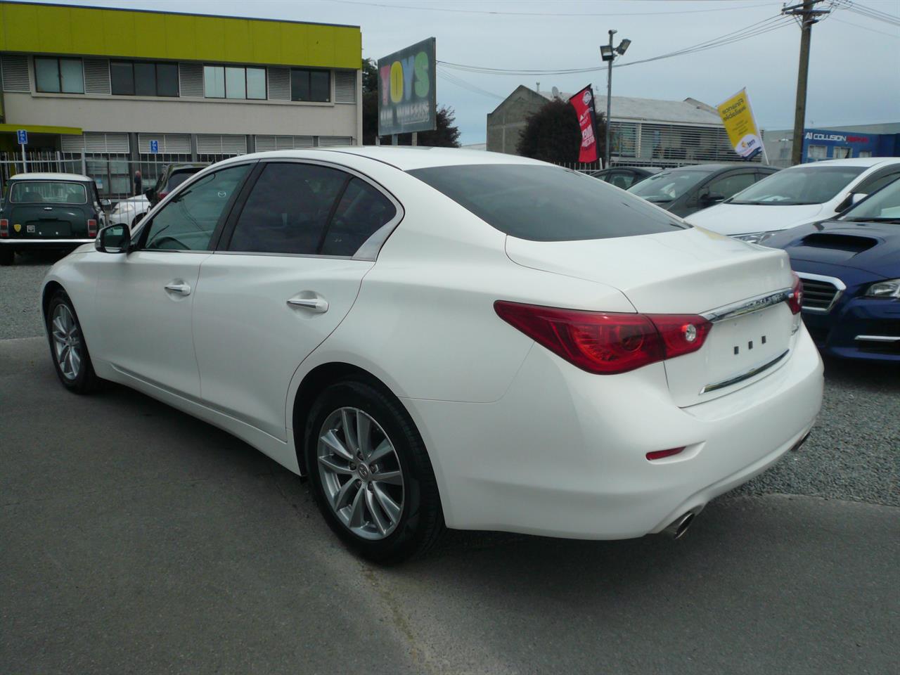 2014 Nissan Skyline