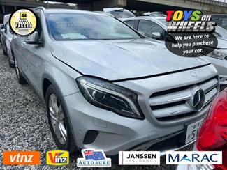 2014 Mercedes-Benz Gla - Thumbnail