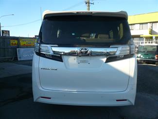 2017 Toyota VELLFIRE - Thumbnail