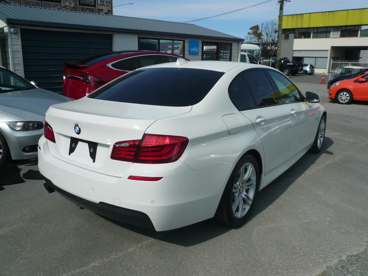 2012 BMW 523i M sport