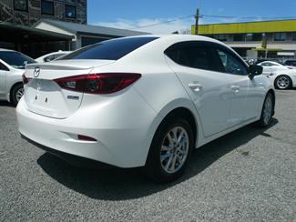 2013 Mazda Axela - Thumbnail