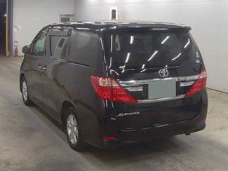 2013 Toyota Alphard - Thumbnail