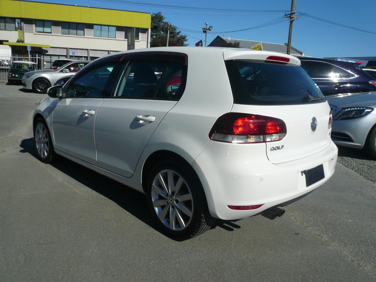 2010 Volkswagen GOLF