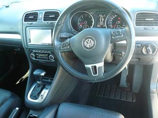 2010 Volkswagen GOLF - Thumbnail