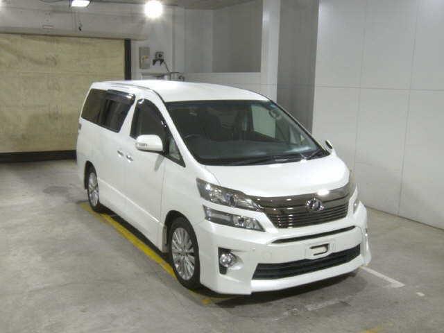 2012 Toyota Vellfire 2400cc 8 seaters