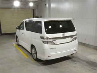 2012 Toyota Vellfire 2400cc 8 seaters - Thumbnail