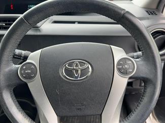 2013 Toyota Aqua - Thumbnail