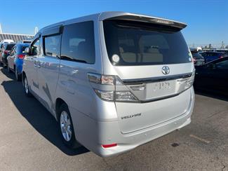 2013 Toyota VELLFIRE - Thumbnail