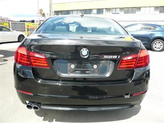 2012 BMW 528i - Thumbnail