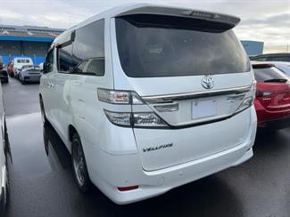 2012 Toyota VELLFIRE - Thumbnail