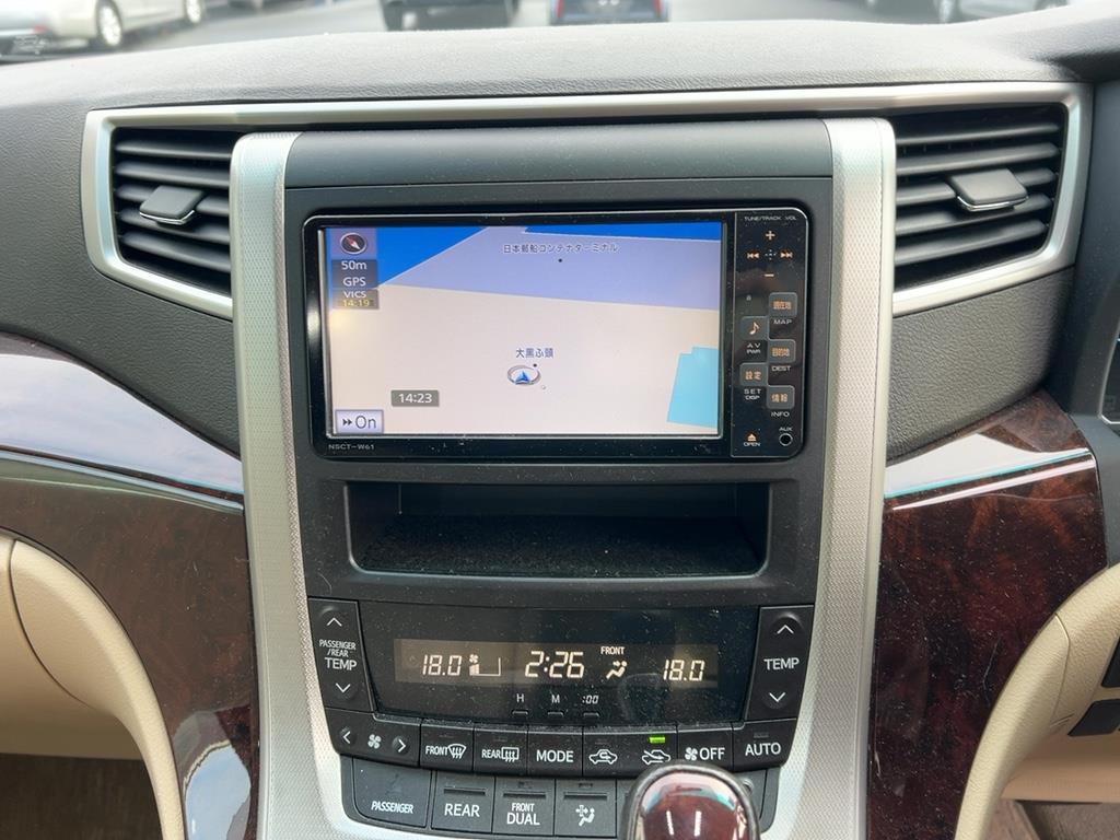 2012 Toyota VELLFIRE