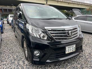 2013 Toyota Alphard - Thumbnail