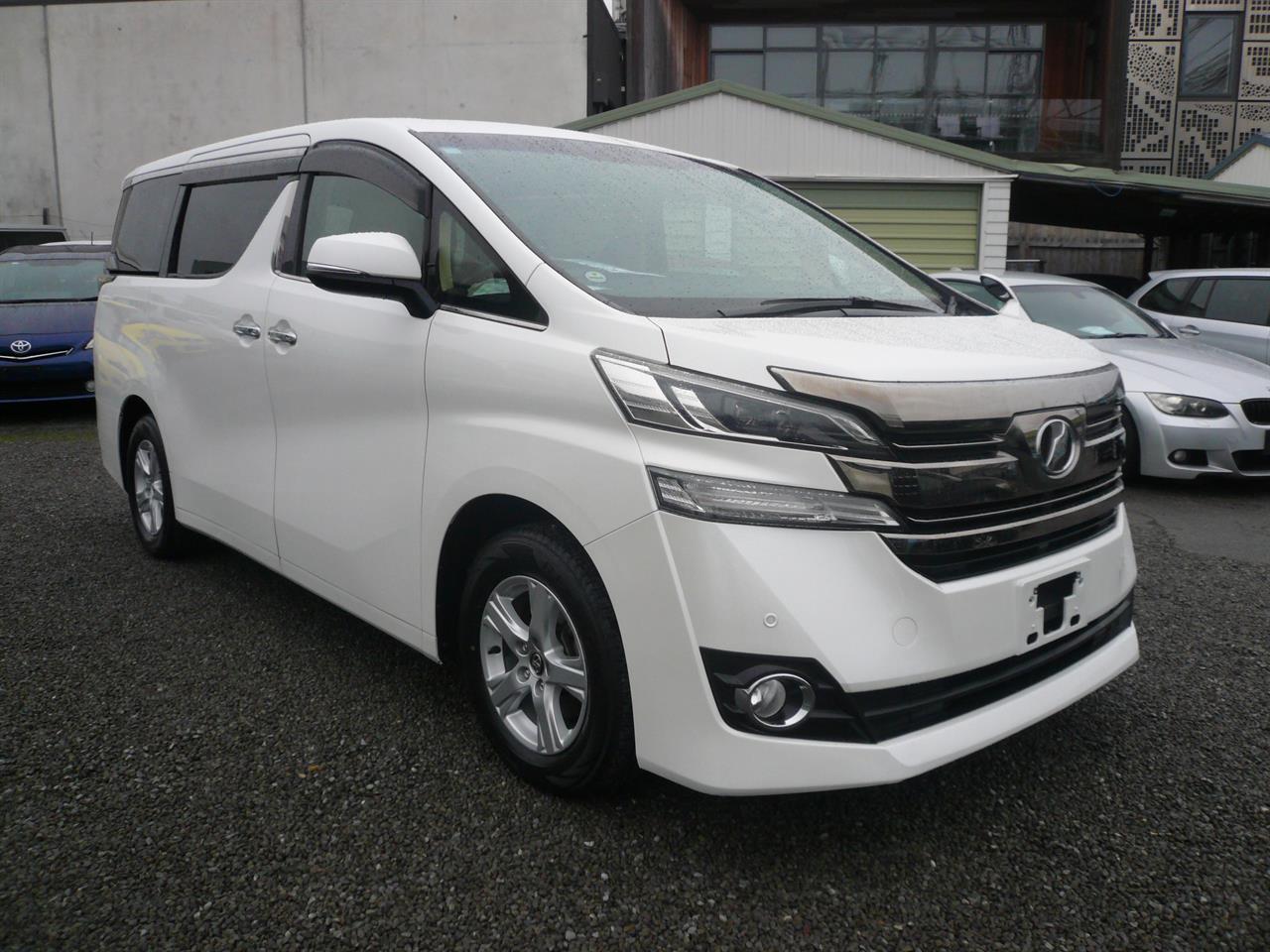 2017 Toyota Alphard